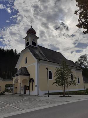 Hinterstoder_Linde_am_Kirchenplatz (Quelle: Gemeindeamt_Hinterstoder_Eckl_)